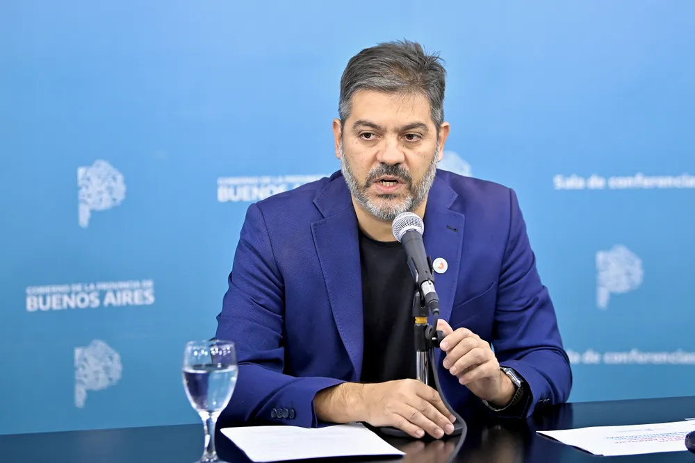 Bianco presiona al Gobierno por subsidios y advierte por una crisis en los colectivos