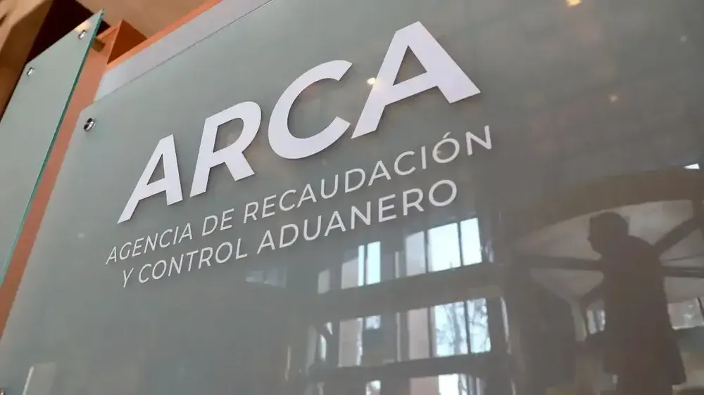 La recaudación creció en marzo pero volvió a caer en términos reales y refleja la baja del consumo