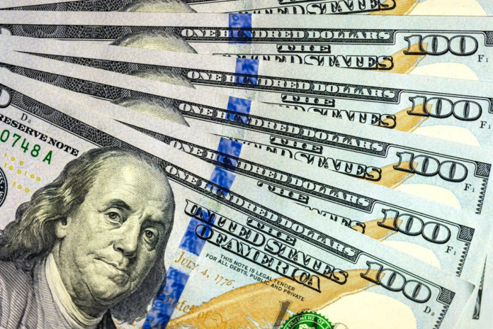 dólar