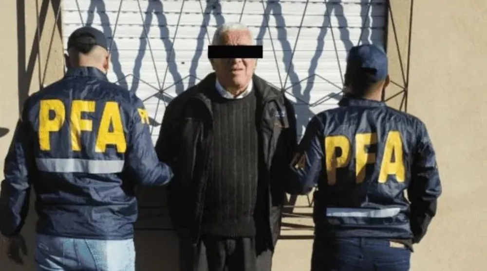 Vivió cuatro años prófugo y con otra identidad tras apuñalar a un amigo: cayó por un crédito bancario