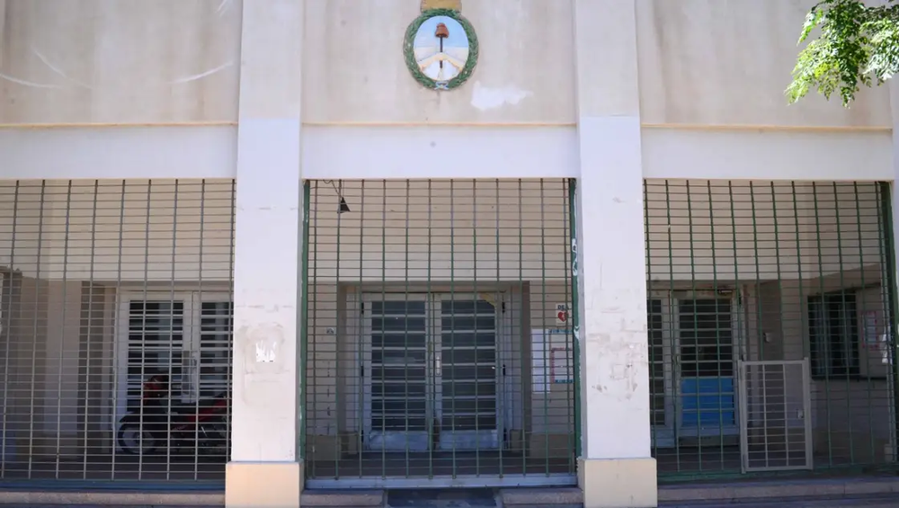 Bahía Blanca: padres de alumnos de colegios de la UNS denunciarán a docentes por los paros