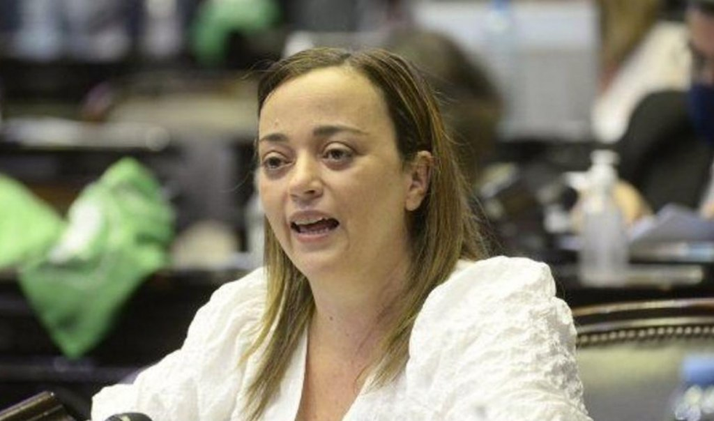 Cecilia Moreau dijo que el pronóstico de Massa sobre Milei "fue el spoiler más grande de la historia”