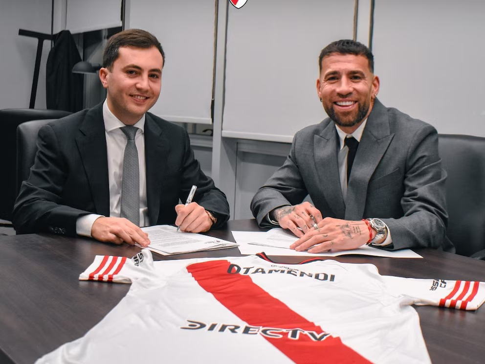 Nicolás Otamendi firmó con River y se sumará al plantel después del Mundial 2026