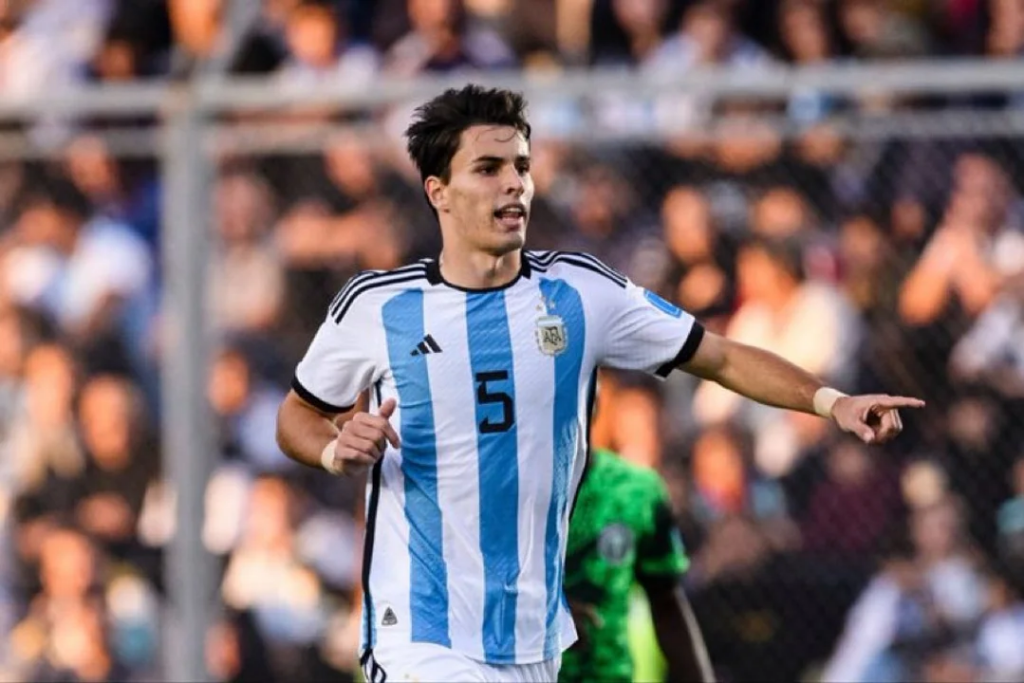 River puso en carpeta a Federico Redondo para reforzar el mediocampo