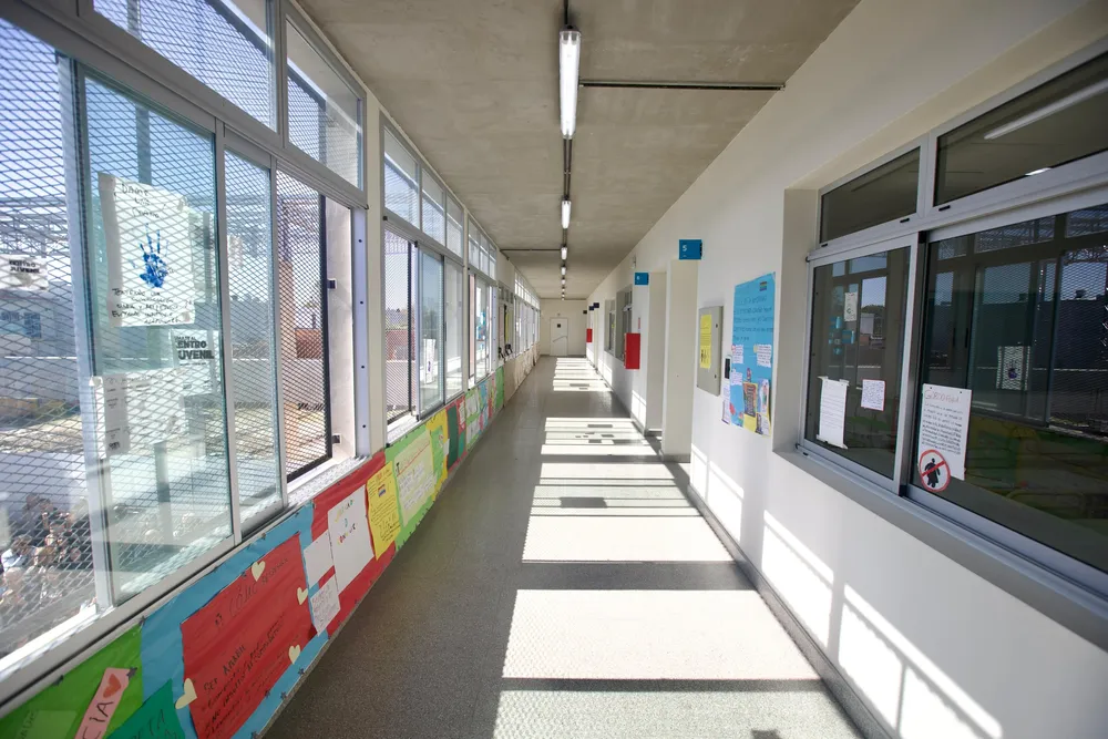La Provincia invierte $1,8 mil millones en obras de gas en escuelas bonaerenses