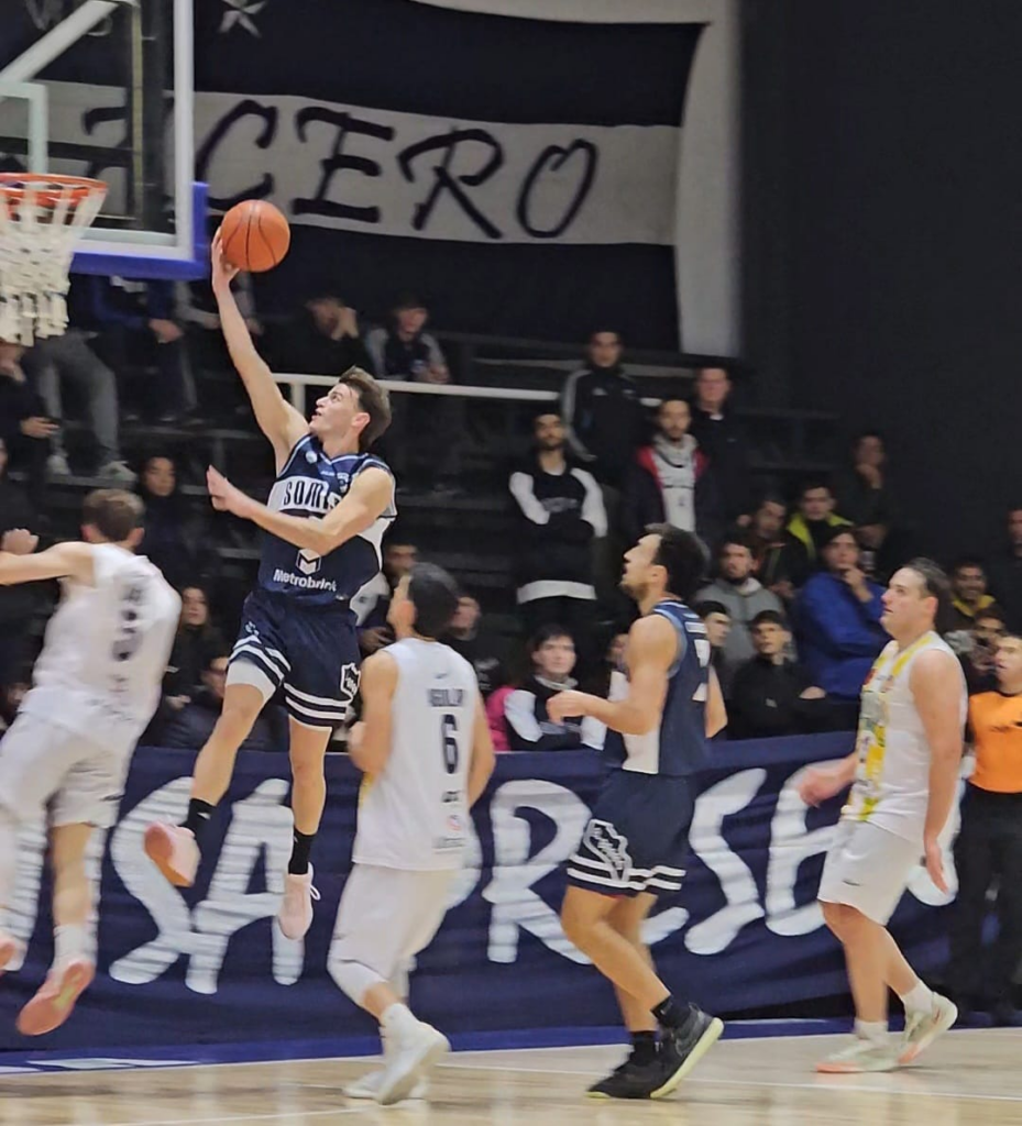 Liga Federal de Básquet: Somisa reaccionó a tiempo y ganó en casa
