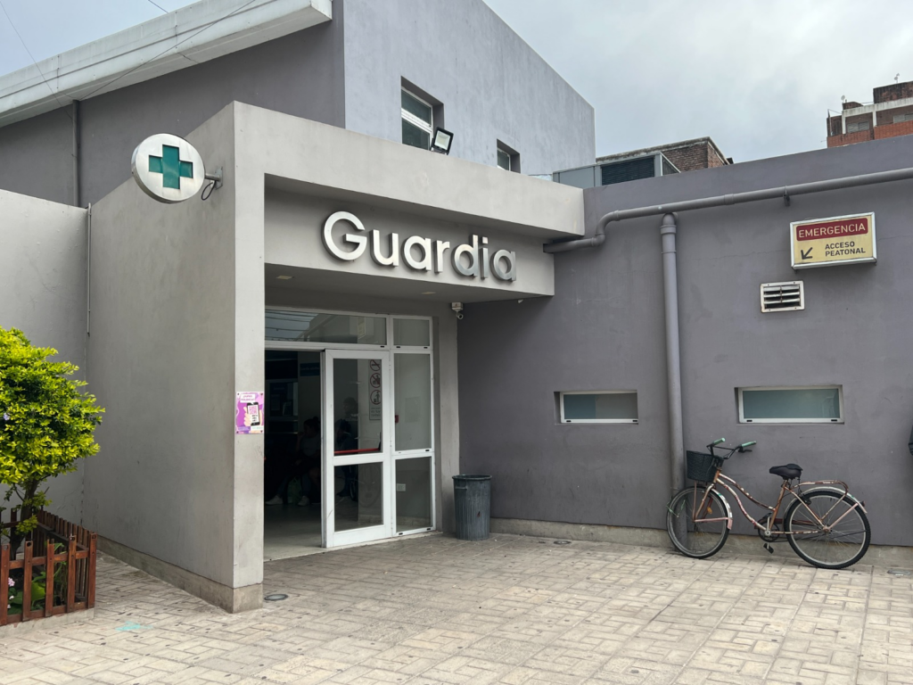 joven agredida socorrer apuñalaron hospital