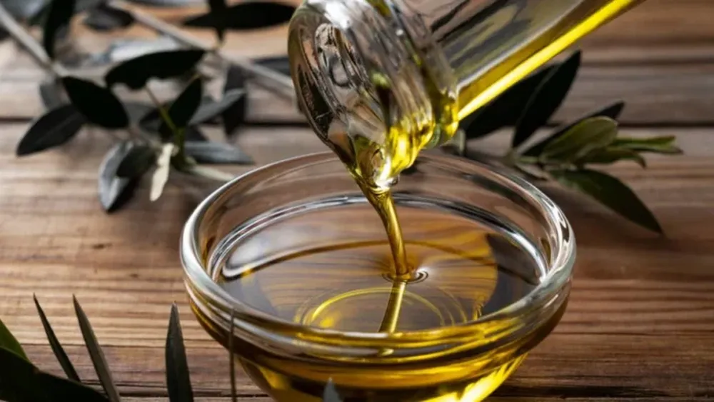 ANMAT prohibió un dentífrico, un aceite de oliva y productos para piletas por irregularidades sanitarias