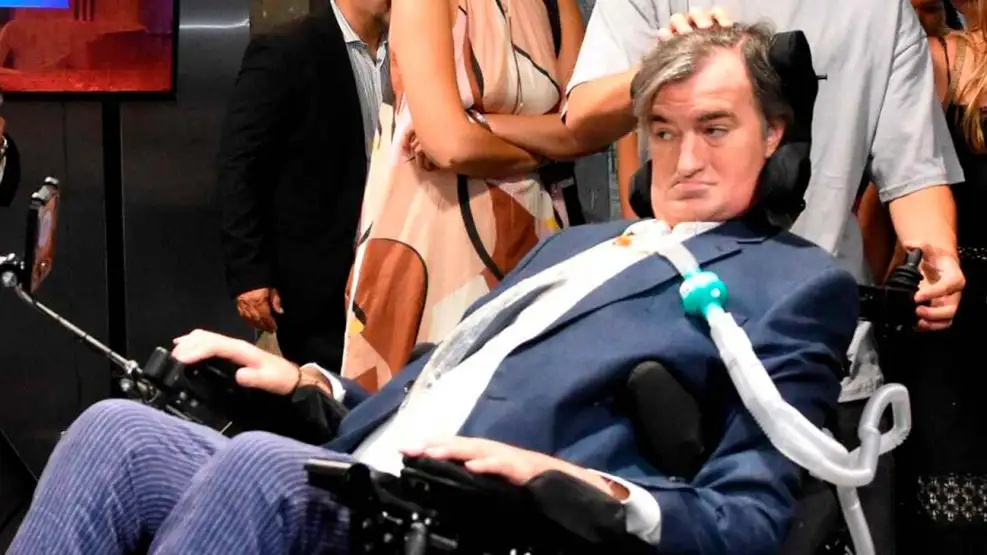 Esteban Bullrich renuncia pro Macri