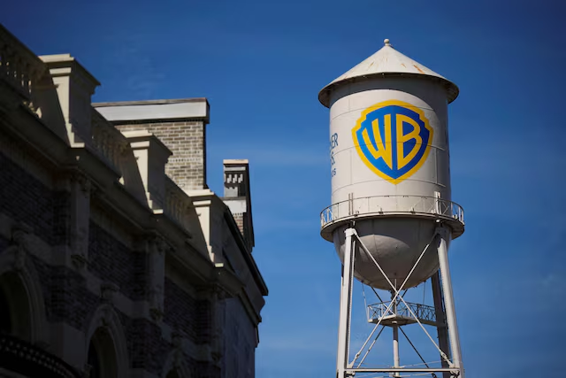 Reino Unido paramount warner millones