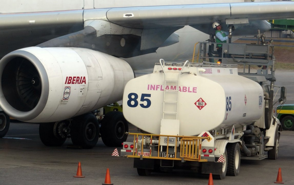 aerolíneas combustible
