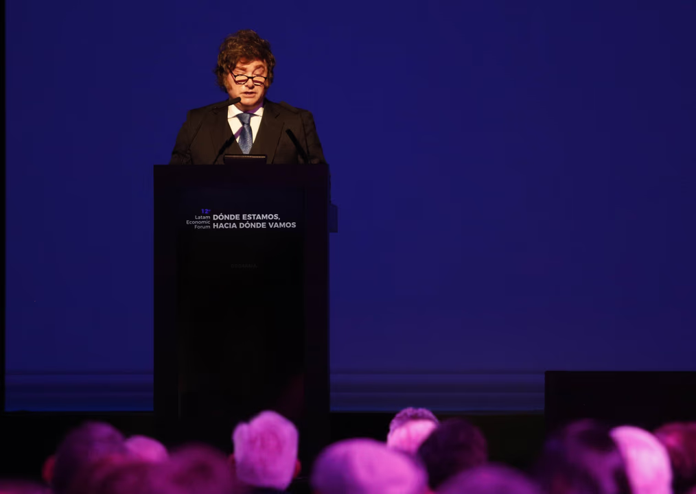 Javier Milei: “Es importante seguir los postulados contenidos en los Diez Mandamientos”
