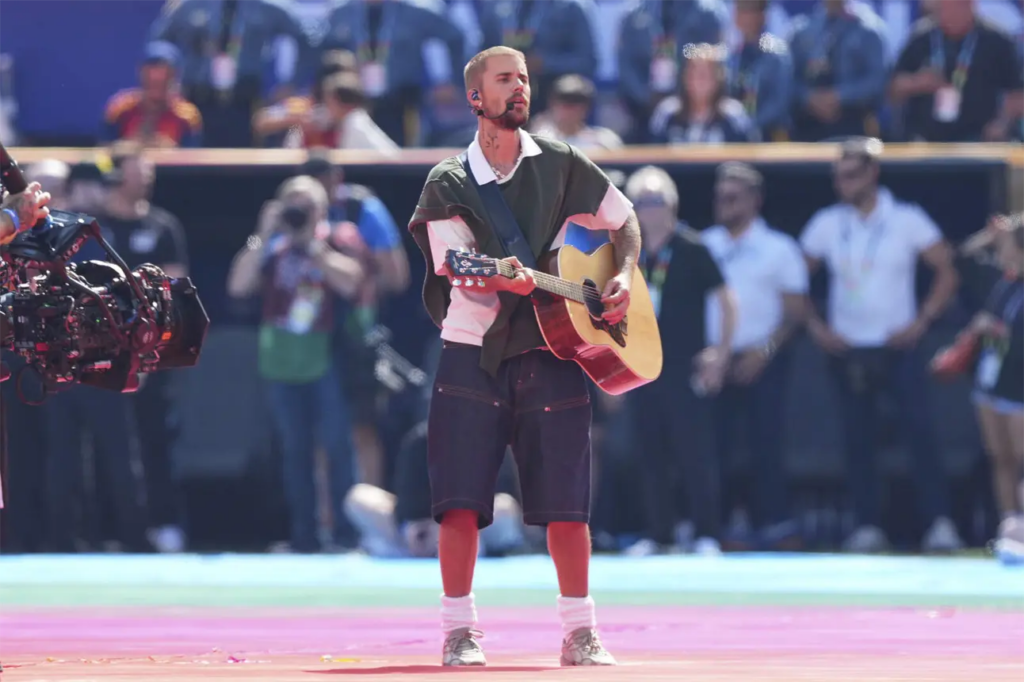 Justin bieber podría estar en el show del Super Bowl 2027