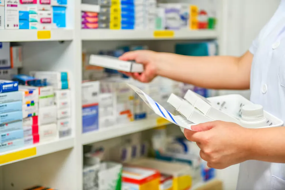 Cuestionan la decisión de la ANMAT de ampliar el listado de medicamentos de venta libre
