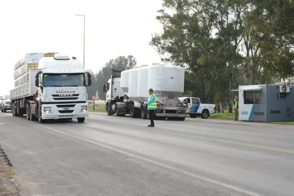 Fin de semana largo: comienza la restricción para la circulación de camiones en rutas bonaerenses