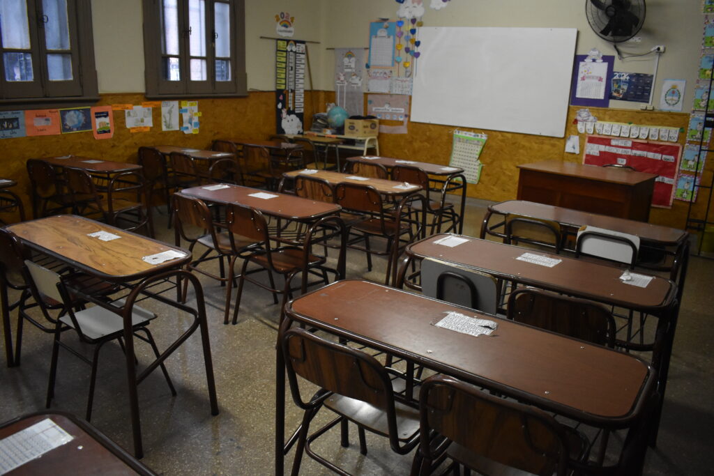 Paro docente: el Gobierno advierte que aplicará sanciones si no se garantiza el 75% de las clases