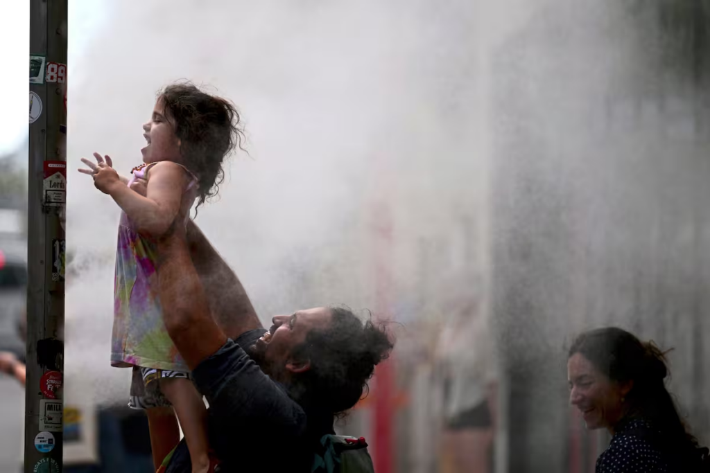 La ONU advirtió que las olas de calor son cada vez más frecuentes e intensas