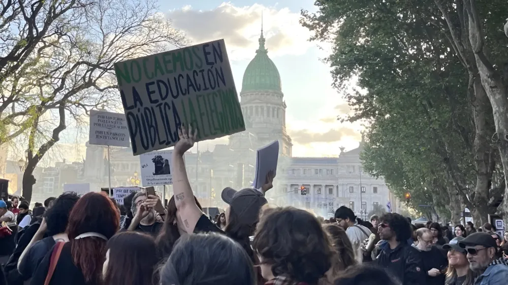 Conflicto universitario: habrá nuevos paros docentes y no docentes durante agosto