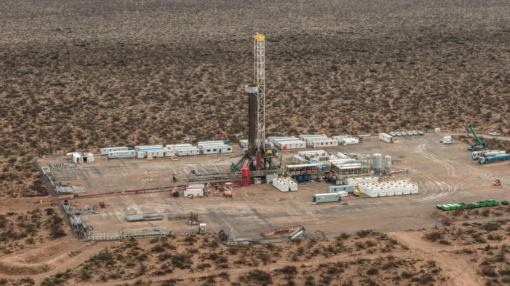 Récord histórico de producción de petróleo en Argentina: el empuje clave de Vaca Muerta