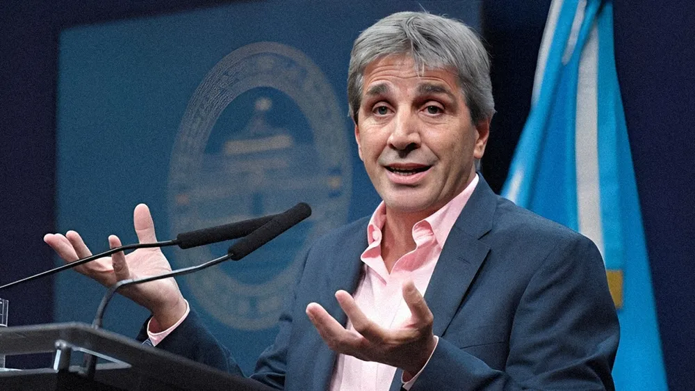 Caputo le pidió a Kicillof que no compita por la Presidencia: "Retirate, amigo"