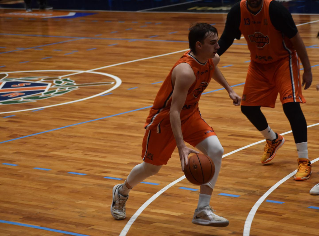 Básquet: se completó la fecha 17 de la Primera local