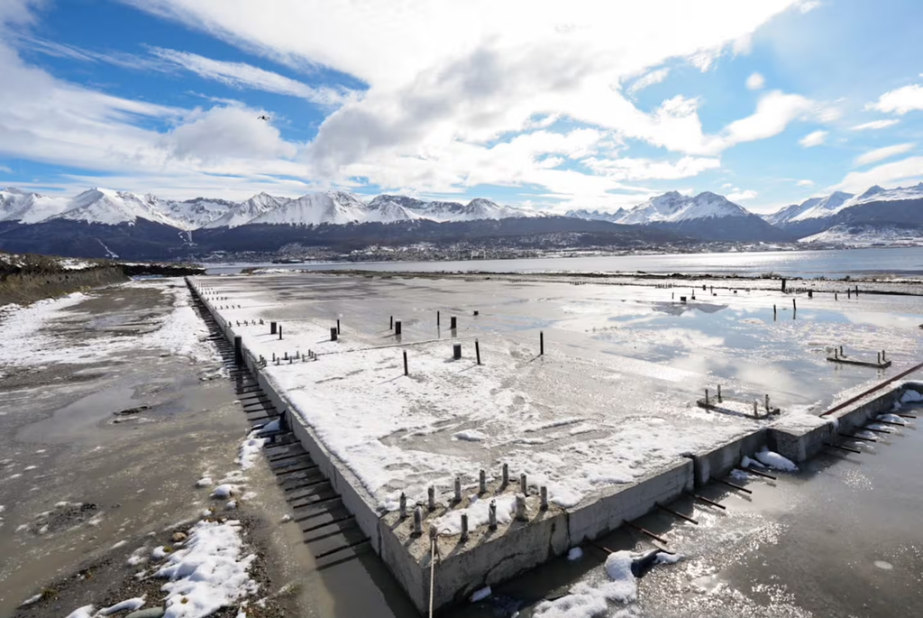 Malvinas: el Gobierno destinará más de $300.000 millones para la construcción de la Base Naval Integrada en Ushuaia
