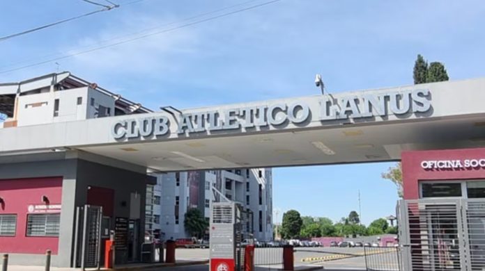 el-accidente-ocurrio-en-el-polideportivo-del-club-lanus-foto-club-atletico-lanus-QEGDZ56A25BDXIJBW2Y
